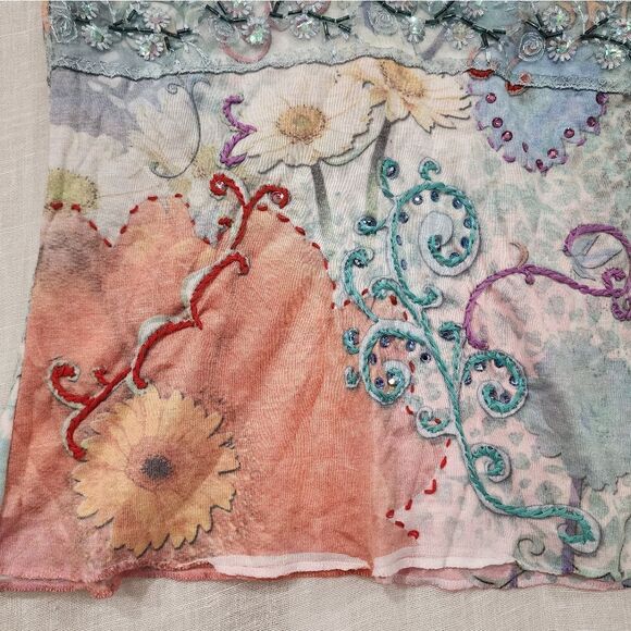 Goa Wild Daisy Print Y2K Top with Embroidery - Picture 11 of 12
